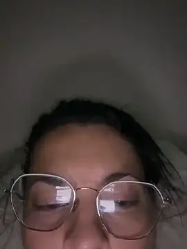 justinahallo online show from 02/09/26, 09:35