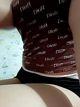 Ella lee18 online show from 02/13/26, 09:11