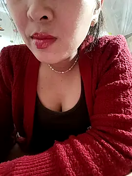 Ella lee18 online show from 02/19/26, 12:17