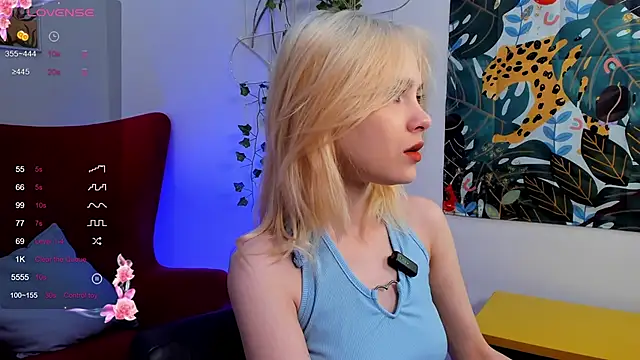 Snapshot of wow_angel chatting on 02/25/26, 05:39 wow angel online show from 02/25/26, 05:39