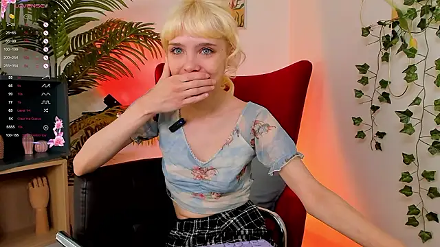 Snapshot of wow_angel chatting on 03/02/26, 07:15 wow angel online show from 03/02/26, 07:15