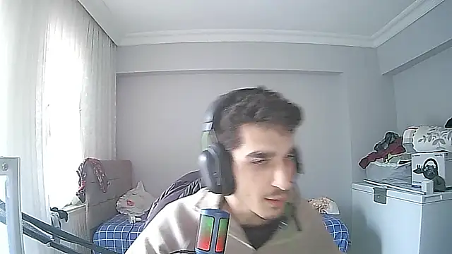 Snapshot of enesbabakral chatting on 02/09/26, 12:09 enesbabakral online show from 02/09/26, 12:09