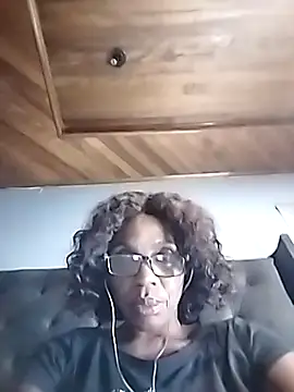 Snapshot of KINKYDOLL4U chatting on 02/09/26, 09:19 KINKYDOLL4U online show from 02/09/26, 09:19