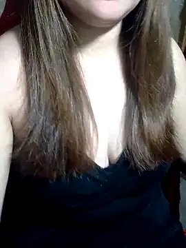 Snapshot of yun_2006 chatting on 02/25/26, 12:37 yun 2006 online show from 02/25/26, 12:37