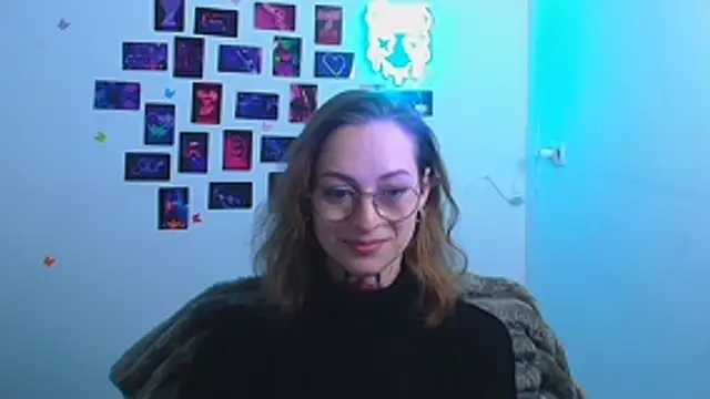 Esmi Winter online show from 02/17/26, 06:54