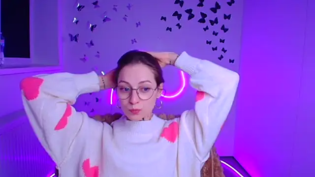 Esmi Winter online show from 02/19/26, 06:31