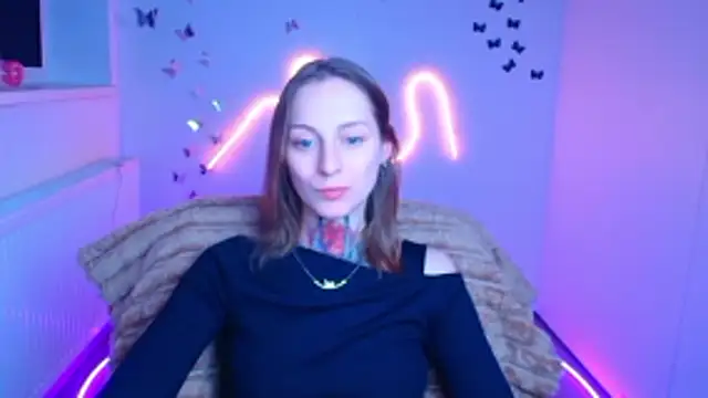 Esmi Winter online show from 04/01/26, 01:52