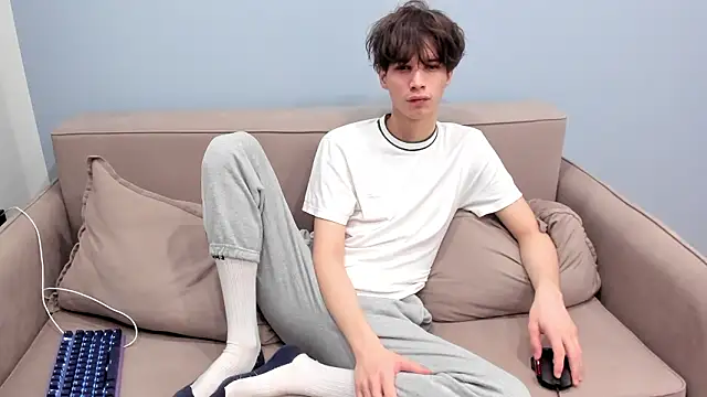 Snapshot of Ur_NextDoor_Boy chatting on 02/28/26, 07:37 Ur NextDoor Boy online show from 02/28/26, 07:37