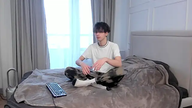 Snapshot of Ur_NextDoor_Boy chatting on 03/02/26, 06:36 Ur NextDoor Boy online show from 03/02/26, 06:36