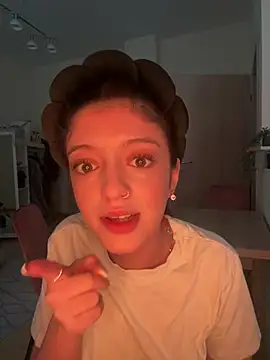 Snapshot of ValeriaVenom chatting on 02/22/26, 07:51 ValeriaVenom online show from 02/22/26, 07:51