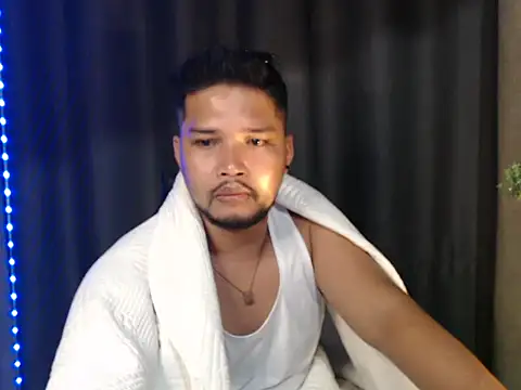 Asiansexyfucker xx online show from 06/02/26, 08:11