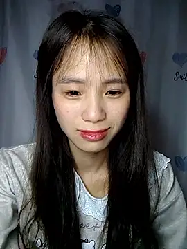 Snapshot of -Bada- chatting on 02/11/26, 11:32 -Bada- online show from 02/11/26, 11:32