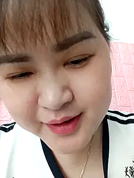 Snapshot of Kee-kimlee chatting on 02/20/26, 04:20 Kee-kimlee online show from 02/20/26, 04:20