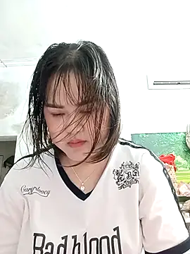 Kee-kimlee online show from 03/27/26, 03:23