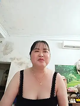 Kee-kimlee online show from 06/25/26, 07:46
