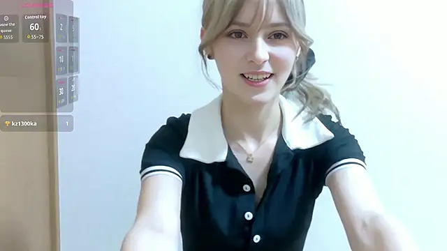 Snapshot of e_ri_ka93 chatting on 07/25/26, 01:30 e ri ka93 online show from 07/25/26, 01:30