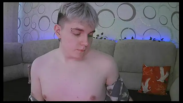 Snapshot of heatctrl chatting on 02/27/26, 01:00 heatctrl online show from 02/27/26, 01:00