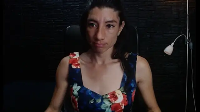 BrendaaCruz online show from 02/17/26, 12:01