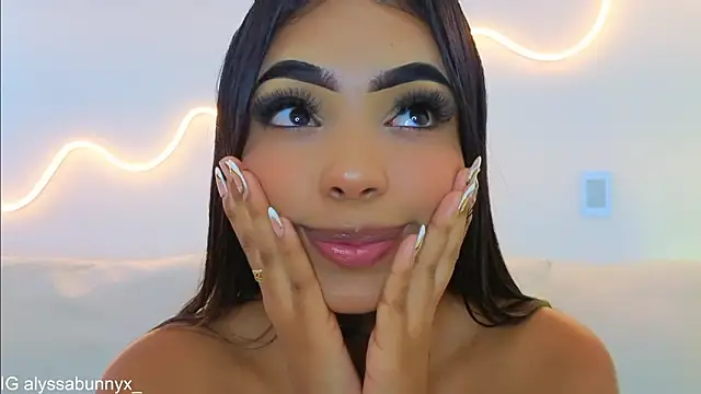 Alyssa bunnyx online show from 03/26/26, 02:44
