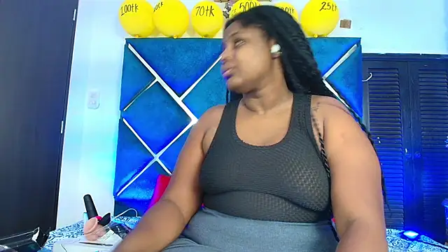 Snapshot of AlexaRousse4u chatting on 04/28/26, 10:15 AlexaRousse4u online show from 04/28/26, 10:15
