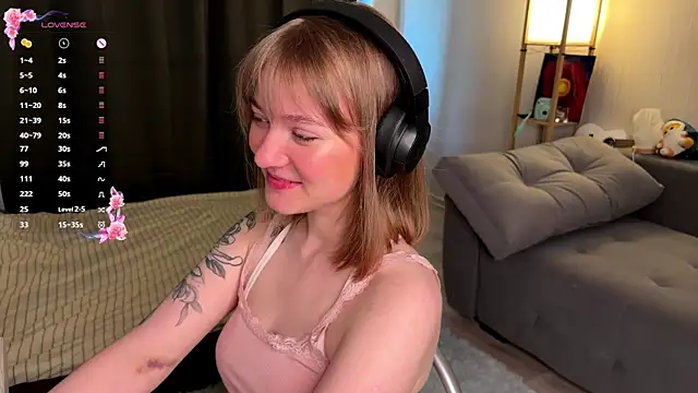 Mirrrra1 online show from 05/09/26, 10:48