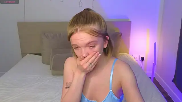 StellaBunny online show from 04/06/26, 04:10