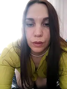 AlisaLowq online show from 06/22/26, 06:32