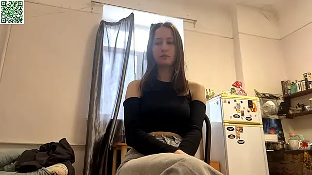 VickieKush online show from 04/10/26, 04:06