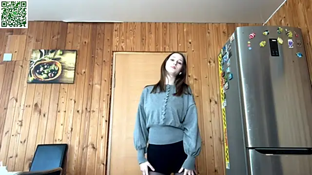 VickieKush online show from 04/21/26, 08:42