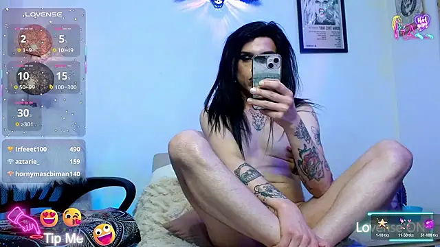 Snapshot of DanniHotBoy02 chatting on 05/18/26, 04:07 DanniHotBoy02 online show from 05/18/26, 04:07