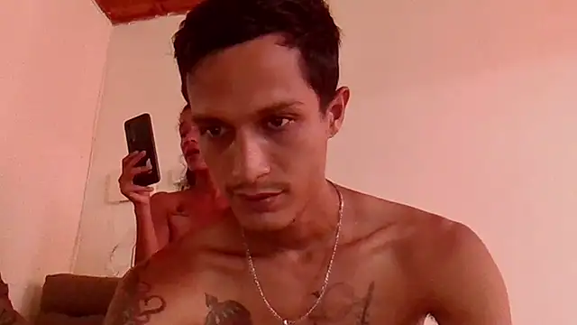 Max and anny online show from 04/13/26, 03:17