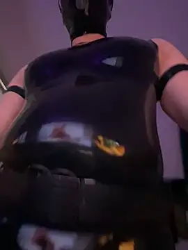 RubberGummi online show from 03/29/26, 08:14