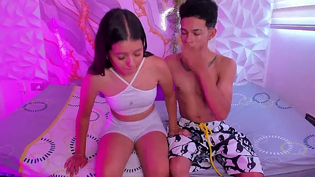 Snapshot of xqueen_of_pleasurex chatting on 02/26/26, 07:13 xqueen of pleasurex online show from 02/26/26, 07:13