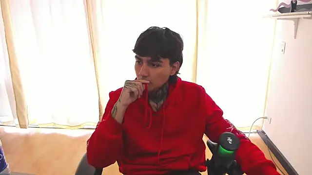 Snapshot of Your_Tao chatting on 02/13/26, 04:25 Your Tao online show from 02/13/26, 04:25