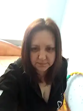 LockyCharm111 online show from 02/21/26, 08:48