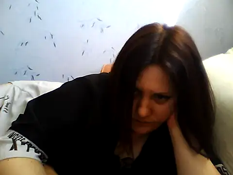 LockyCharm111 online show from 04/04/26, 03:09