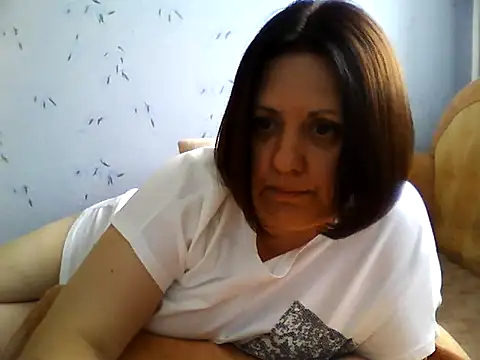 LockyCharm111 online show from 07/12/26, 04:47