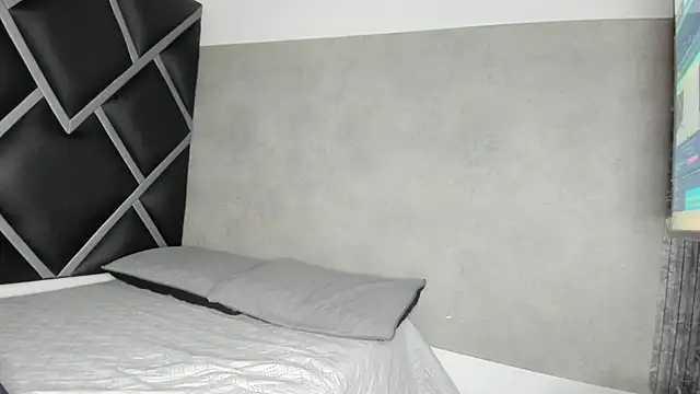 Snapshot of dulce_34 chatting on 03/02/26, 08:26 dulce 34 online show from 03/02/26, 08:26