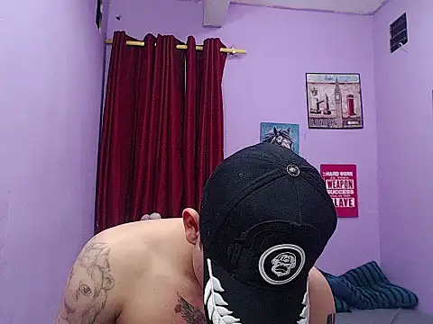 destroys fuck online show from 02/18/26, 07:26