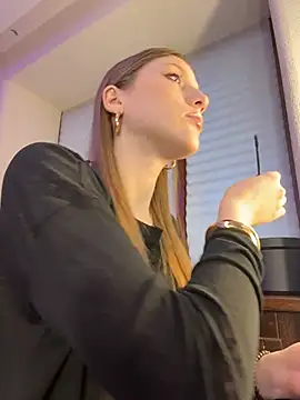 Snapshot of YourSweetArya chatting on 03/01/26, 02:30 YourSweetArya online show from 03/01/26, 02:30