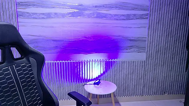 Sophie19   online show from 05/26/26, 11:06