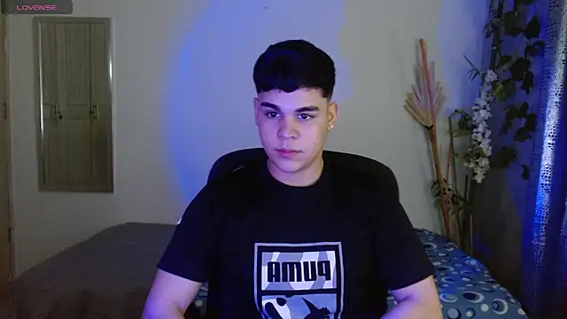 eithan jonnes online show from 03/19/26, 09:41