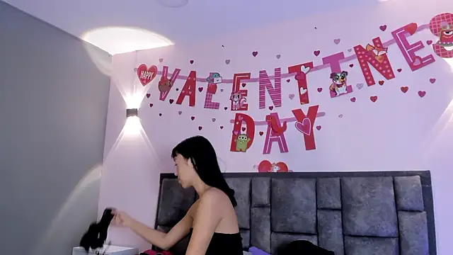 PeytonLouise online show from 02/17/26, 12:45