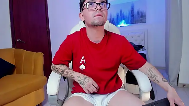 KaiStein online show from 02/12/26, 07:20