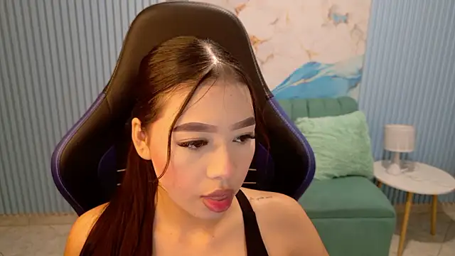 valerie20  online show from 03/28/26, 05:07