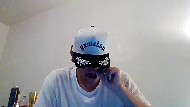 Tallhungandcloudy online show from 02/19/26, 08:21