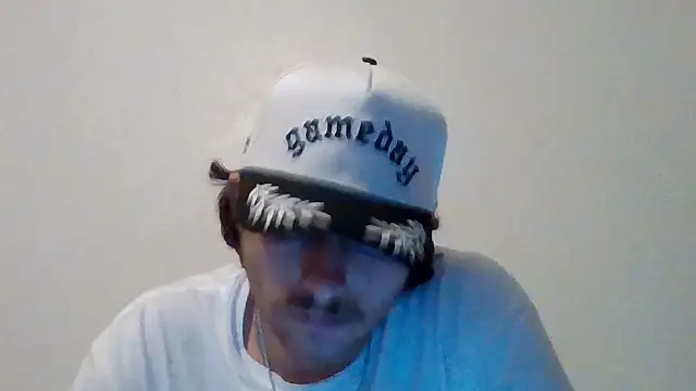 Tallhungandcloudy online show from 02/26/26, 03:05