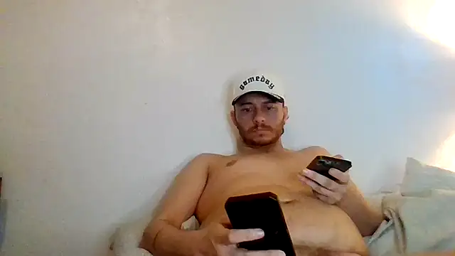 Tallhungandcloudy online show from 03/18/26, 06:33