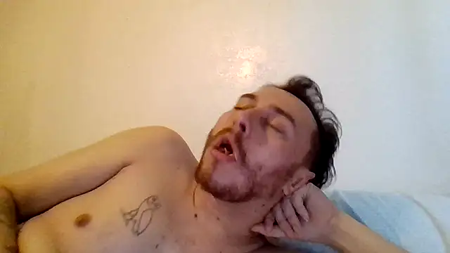 Tallhungandcloudy online show from 03/22/26, 06:22