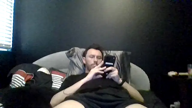 Tallhungandcloudy online show from 05/17/26, 09:33